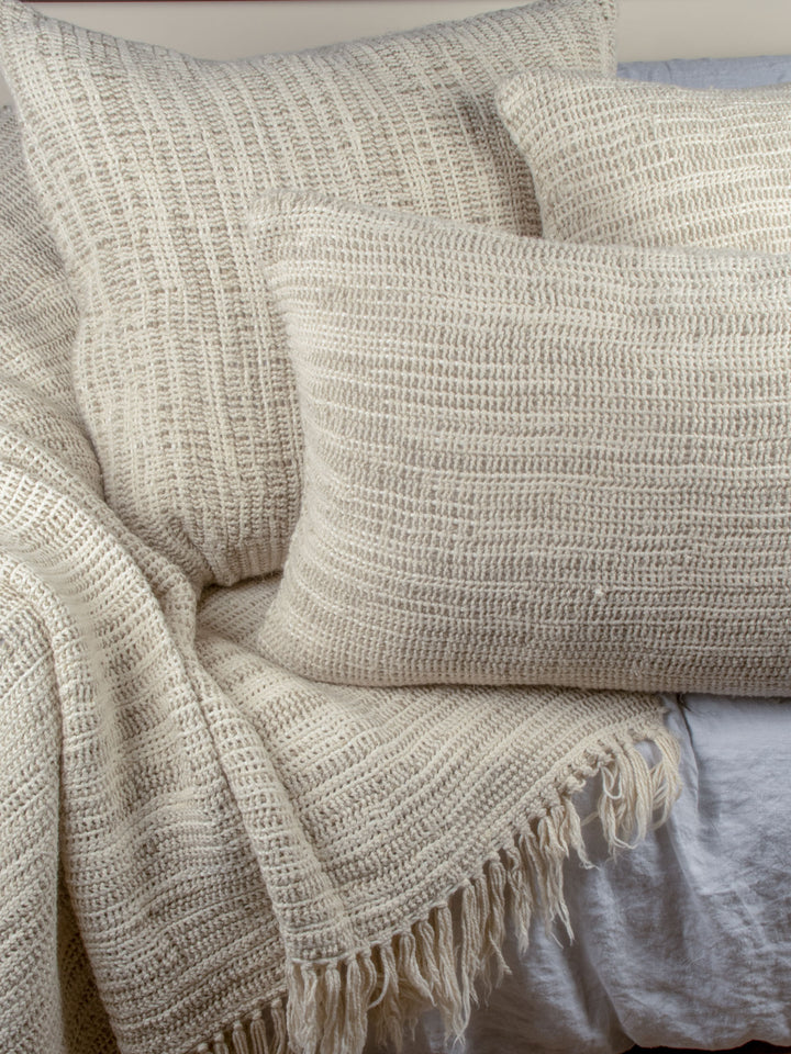 Stonewashed 725gsm Mesh weave Ombre Cotton | Linen Throw  | 23242